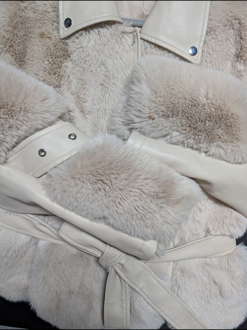 Azalea Wang 2XL Cream Faux Fur Belted Jacket - Picture 4 of 11
